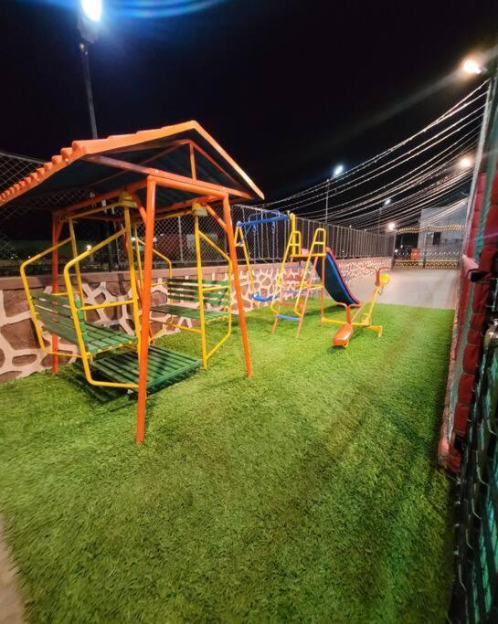 Mount Resorts Lonavala 5 Bhk Luxurious Villa With Private Pool And Full Size Cricket Football Turf Εξωτερικό φωτογραφία