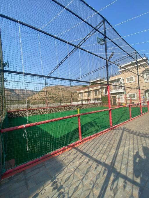 Mount Resorts Lonavala 5 Bhk Luxurious Villa With Private Pool And Full Size Cricket Football Turf Εξωτερικό φωτογραφία