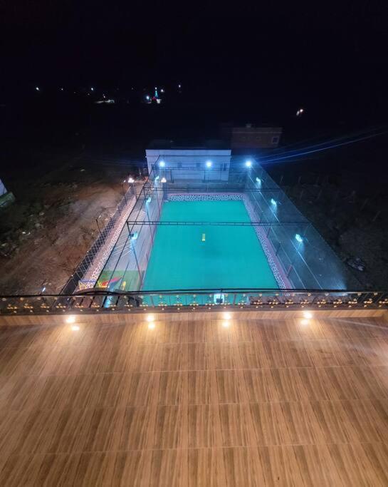 Mount Resorts Lonavala 5 Bhk Luxurious Villa With Private Pool And Full Size Cricket Football Turf Εξωτερικό φωτογραφία