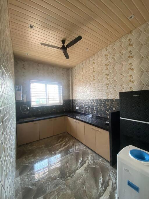 Mount Resorts Lonavala 5 Bhk Luxurious Villa With Private Pool And Full Size Cricket Football Turf Εξωτερικό φωτογραφία